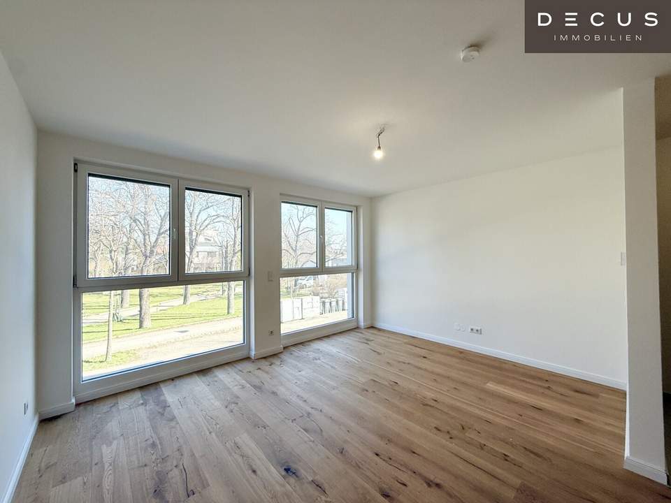 | ERSTBEZUG | NÖRDLICH | 2 ZIMMER | GROSSES WOHNZIMMER | WIEN-SÜD | FERTIGGESTELLT