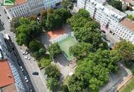 Moderne Dachgeschosswohnung mit großer Terrasse nahe Arthaberplatz in ruhiger Seitengasse! Hohe Decken und Traumbad mit Fenster