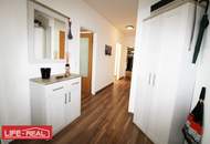 Sanierte, gepflegte 3-Zimmer-Wohnung mit Loggia in generalüberholten Mehrparteienhaus