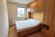 TOPGEFPLEGTE WOHNUNG MIT GROSSER LOGGIA UND GRÜNBLICK