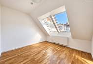 Über den Dächern Wiens | Helles 3-Zimmer-Dachgeschoss mit rund 67 m² Dachterrasse – jetzt entdecken!