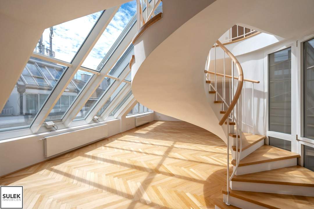 Traumhafte Wohnung am Parkring in 1010 Wien mit 200m² und Terrasse (DG-Maisonette)