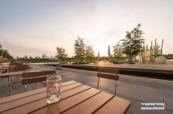 Hotelimmobilie mit Potenzial: 38 Gästezimmer, Restaurant & Wellnessbereich