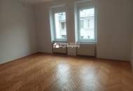 WILLTEN - CHARMANTE, LIEBEVOLL SANIERTE ALTBAUWOHNUNG