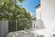 ERSTBEZUG | Traumhafte 2-Zimmer DG-Wohnung mit Loggia &amp; Terrasse in den ruhigen Innenhof