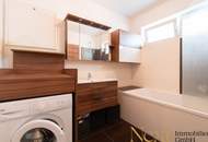 Zentral gelegene 3-Zimmer-Wohnung mit Loggia, Garage und optionalem Gartenanteil in Altenberg zu verkaufen!