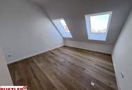 ERSTBEZUG - Sonnige Dachgeschossmaisonette in sanierter Altbauperle an der U1