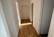 Sonnige Grünlage, ausgewählte Nachbarschaft &amp; Entspannung pur: sanierte 3-Zimmer-Wohnung im oberen Stock eines kleinen Mehrparteienhauses mit moderner Dusche und viel Privatsphäre!