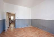 ++Airbnb++ Renovation Opportunity: 2-Room Apartment in Prime Location