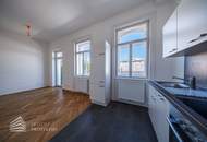 Garconniere mit Balkon in zentraler Lage