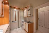 ab 01.05.2026: teilmöblierte 2-Zimmer-Altbau-Wohnung (partly furnited one bedroom apartment) in zentraler & ruhiger Lage