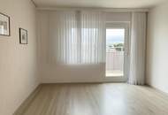 Dachgeschoß ohne Schrägen mit 2 Terrassen - sanierungsbedürftig