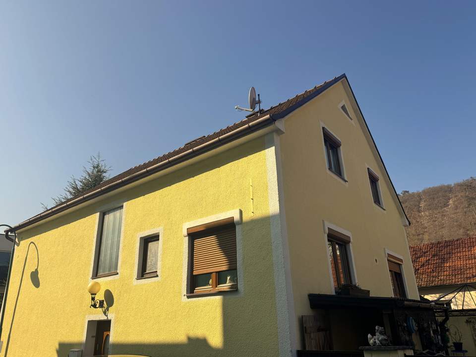 Wohnen am Fuße der Hohen Wand - gemütliches Einfamilienhaus mit Innenhof