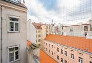 ++NEW++ 3-room old building apartment in need of renovation - central location!