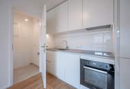 ++MOLLARD 50++ Modern 2-room apartment in a prime downtown location (1/16)