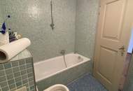 Herrschaftliches Wohnen im Schloss 138 m² 4 Zimmer Warmmiete!