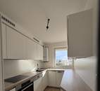 Sonnige 3-Zi Eigentumswohnung in Bestlage in 1140 Wien-neue Einbauküche-modernes Bad/WC-Loggia südseitig-Garten Mitbenutzung