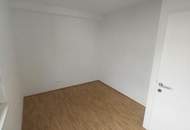 Helle 4-Zimmer-Wohnung mit Loggia!