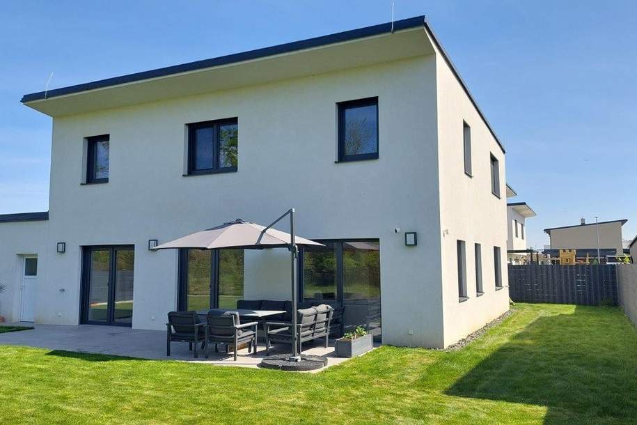 "Vollausgestattetes Traumhaus mit Terrasse und Garten am Waldesrand", Haus-kauf, 735.000,€, 2231 Gänserndorf