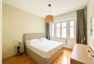 Exclusively furnished attic apartment near Votivpark / including parking space!