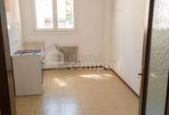 Großzügige Wohnung mit Loggia