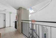 Revitalisiertes Wohn- und Geschäftshaus nahe Burggasse Stadthalle
