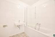 Hofruhelage: Schöne 3-Zimmer-Wohnung mit Balkon nahe der U-Bahn Alser Straße