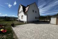 Saniertes Einfamilienhaus mit großzügigem Garten und sonniger Lage in Rosenau