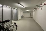 4.OG! Neuwertige 2 Zimmer Wohnung mit hofseitigem Balkon! Top-Ausstattung!