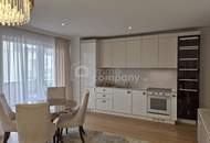 Neuwertige 2-Zimmer Wohnung in Baden mit kleinem Garten und Balkon, in angesehener Lage