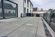 Erstbezug – Reihenhaus – belagsfertig – Haus 3 - Terrasse