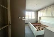 SONNIGES DACHGESCHOSS MIT GROSSER TERRASSE