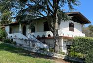 Exklusives Weingartendomizil - geschützte Alleinlage mit unverbauter Fernsicht - viel Platz auf mehreren Ebenen! Großer Wohnraum + ebenerdiger Wohnkeller (Provisionsfrei)