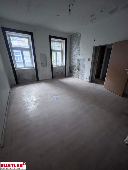 1-Zimmerwohnung in Top Innenstadtlage | saniertes Altbauhaus | Innenhofausrichtung