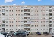 "Dachgeschoss- nahe Traisenpark- 3 Zimmer -Loggia"