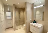 URANIA: 3 Zimmer mit hofseitiger Terrasse in Ruhelage: Luxus pur in Citynähe