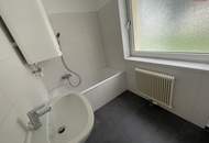 Wohnen mit hohem Erholungswert! Einladene 3-Raum Wohnung mit Loggia!