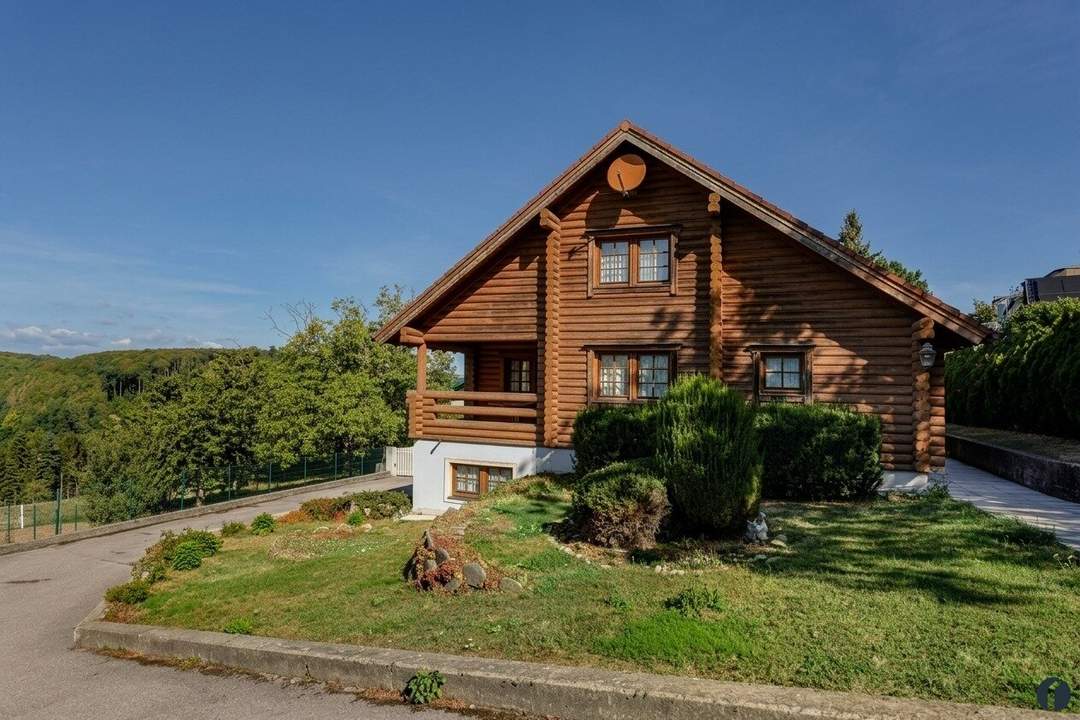 Chaletgefühl im Wienerwald – Wohnen, wo Holz und Natur zuhause sind
