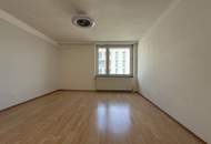 Günstig einsteigen, schön wohnen: 3- Zimmerwohnung mit Loggia zum Bestpreis