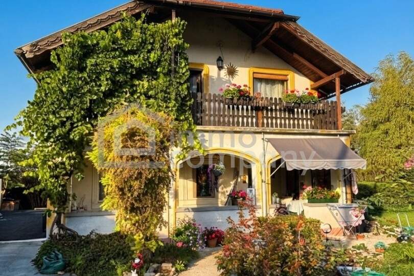 Liebe auf den ersten Blick! Großzügiges Einfamilienhaus in Niederabsdorf mit Pool, Balkon, Terrasse & Carport!, Haus-kauf, 229.000,€, 2272 Gänserndorf