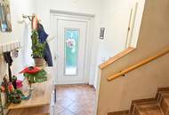 Reiheneckhaus mit Gartenidylle, Pool und moderner Ausstattung