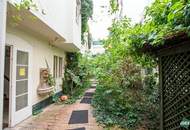 Traumhafte 2,5 Zimmer Wohnung mit Terrasse und separater Wohnküche
