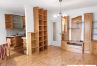 TOPGEFPLEGTE WOHNUNG MIT GROSSER LOGGIA UND GRÜNBLICK