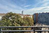 Tolle Raumaufteilung und keine Schrägen: 4 Zimmer DG-Wohnung mit Terrasse
