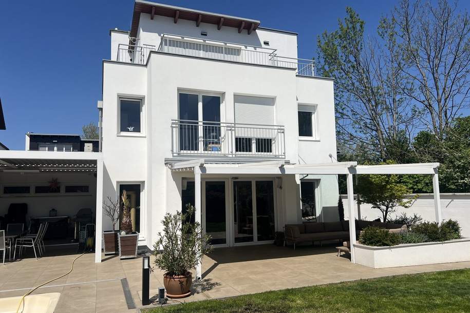 EINFAMILIENHAUS mit Swimmingpool, Lounges und Blick auf den Husarentempel! KLIMATISIERT!, Haus-kauf, 1.290.000,€, 2372 Mödling