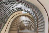 Vorgarten: Gemütliche Balkonwohnung + Idealer Grundriss + Sonniges Wohnzimmer + Teilbar auf 2-3 Zimmer