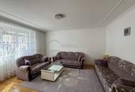 Riesenhaus nur mit Innenhof.... viel Platz - wenig Arbeit