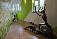 Ein Ort zum Glücklichsein - Charmantes Einfamilienhaus mit Pool, Sauna, Doppelgarage, Carport und sonnigem Garten