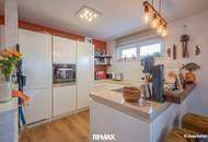 Exklusive 4-Zimmer-Wohnung mit traumhaftem Bergblick und großzügigem umlaufendem Balkon in St. Johann, Weitau