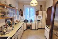 Großzügiges Einfamilienhaus mit traumhaftem Garten in zentraler Lage von Amstetten